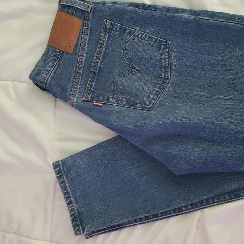 Levi's 501 Straight Skinny Jeans - Picture 2 of 7